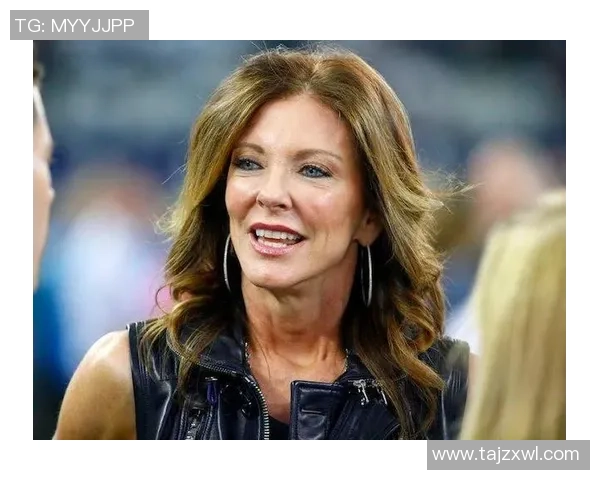 美国足球明星领衔新一代体育英雄塑造与影响力分析